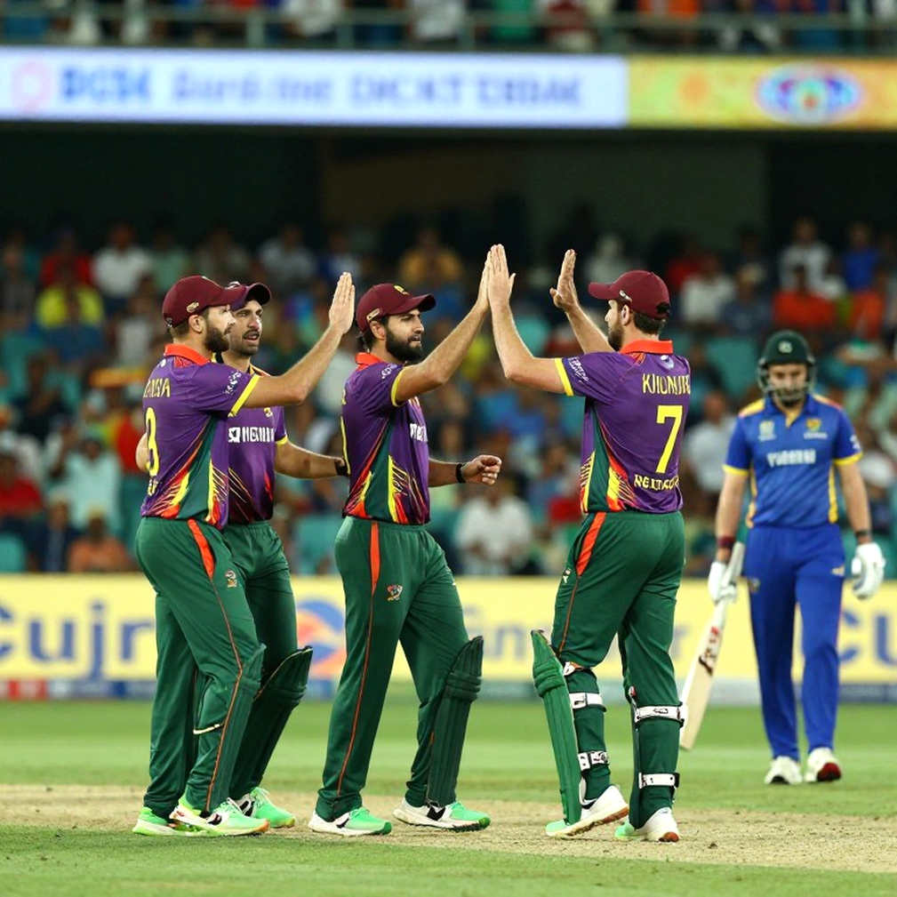 শারজাহর নিস্তব্ধতা: বাংলাদেশের ব্যাটিং ধস ও আফগান স্পিনের নিয়ন্ত্রিত জয়